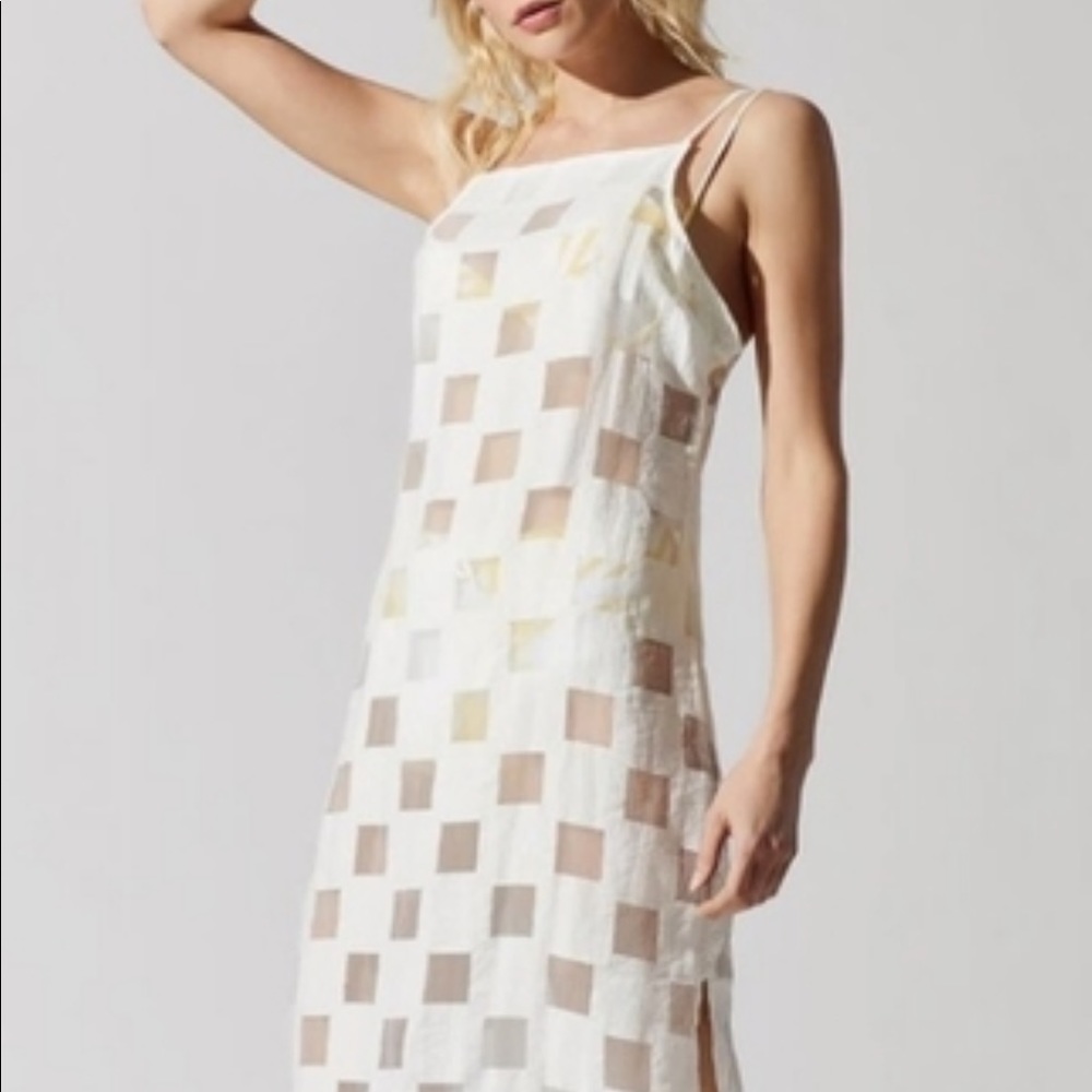 White beach cover-up by Onia
